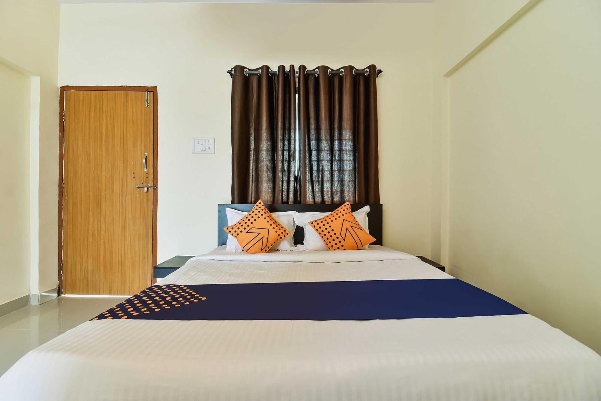 Spot On Carnival Resorts Raipur  Exterior photo