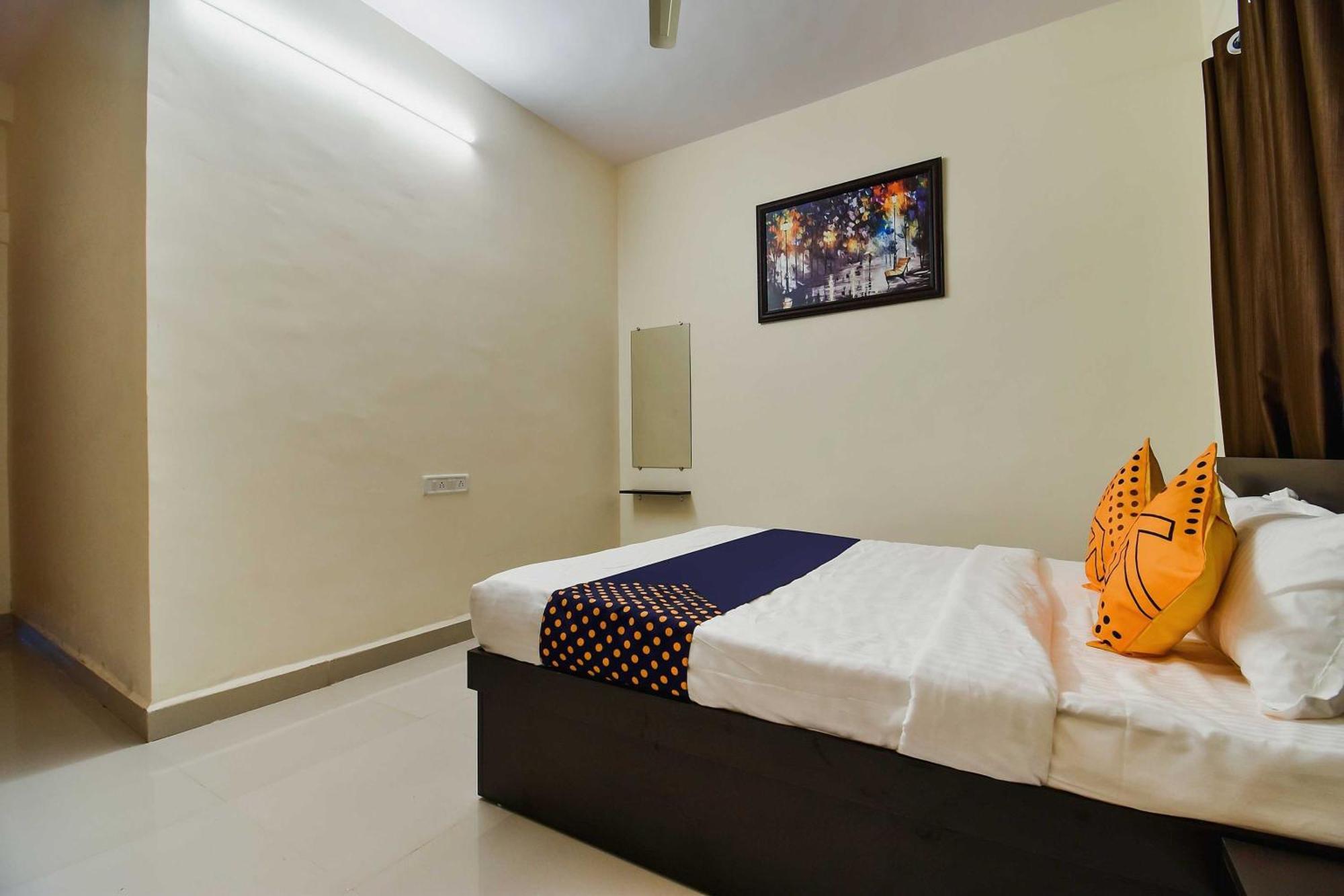 Spot On Carnival Resorts Raipur  Exterior photo