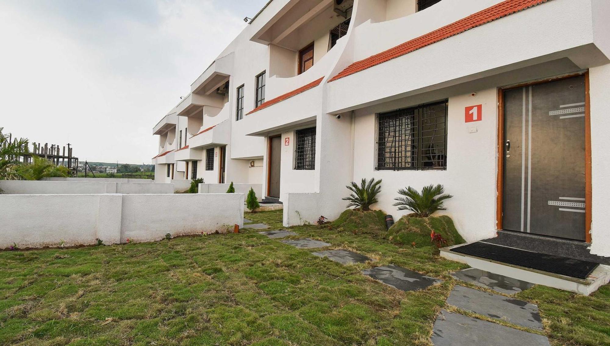 Spot On Carnival Resorts Raipur  Exterior photo