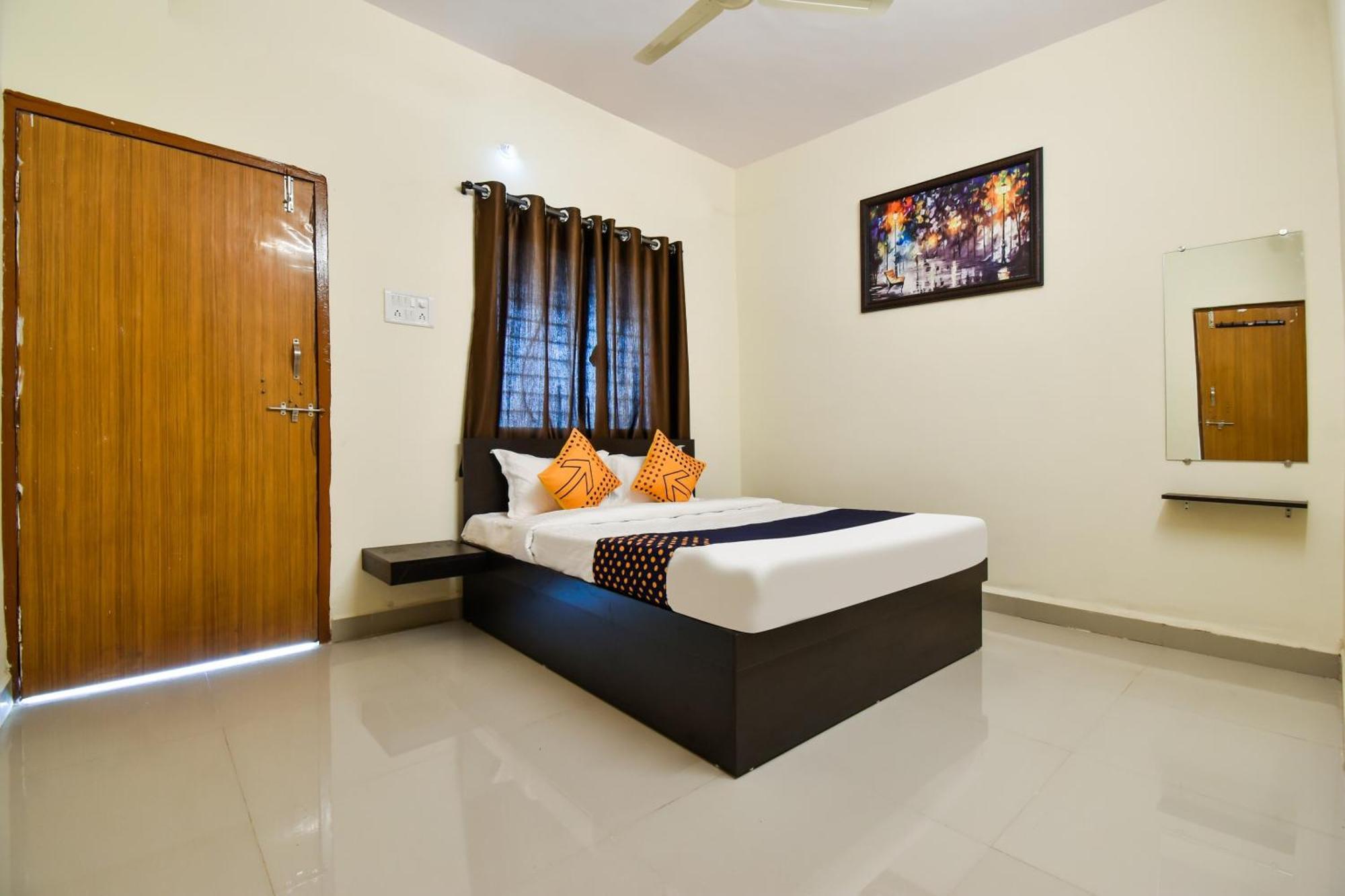 Spot On Carnival Resorts Raipur  Exterior photo